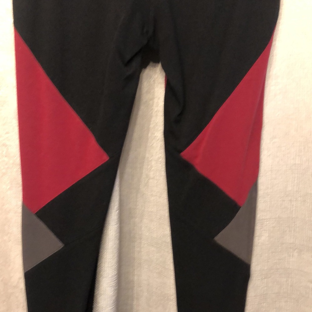 BCBGMAXAZRIA leggings - Picture 6 of 10
